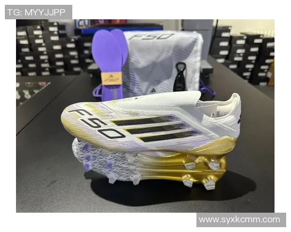 球星教你如何清洗足球鞋保持最佳状态的详细视频教程 球星教你如何清洗足球鞋保持最佳状态的详细视频教程